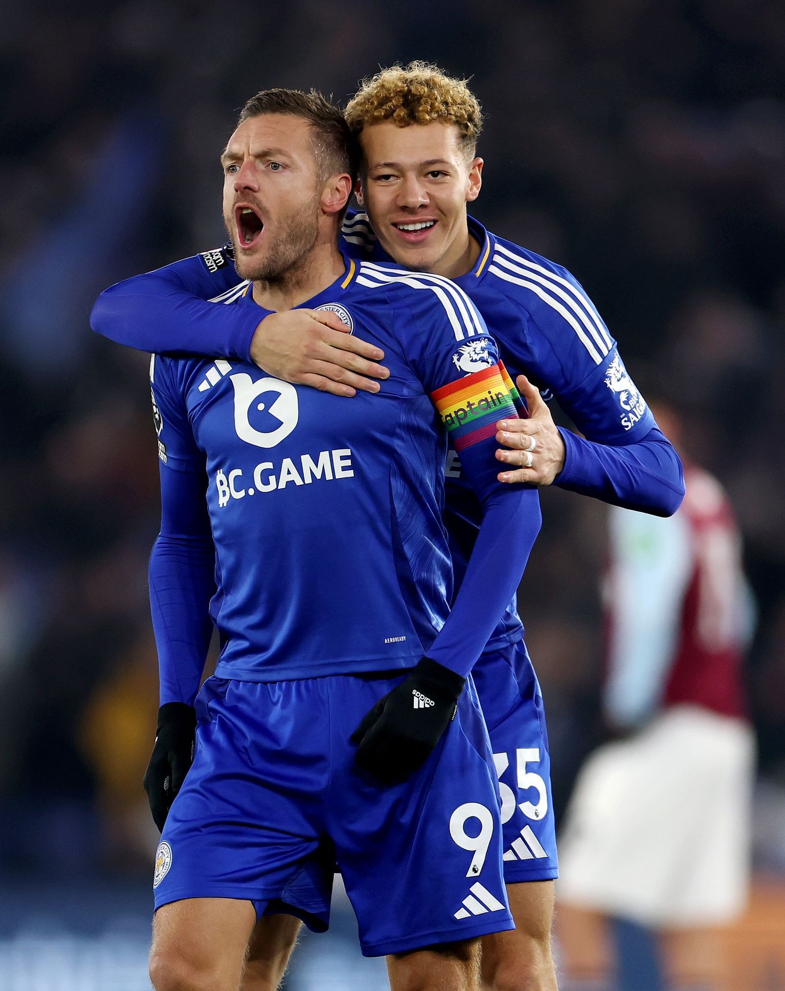 开云体育-关于莱斯特城备战关键比赛：将迎来与拜仁慕尼黑的较量的信息