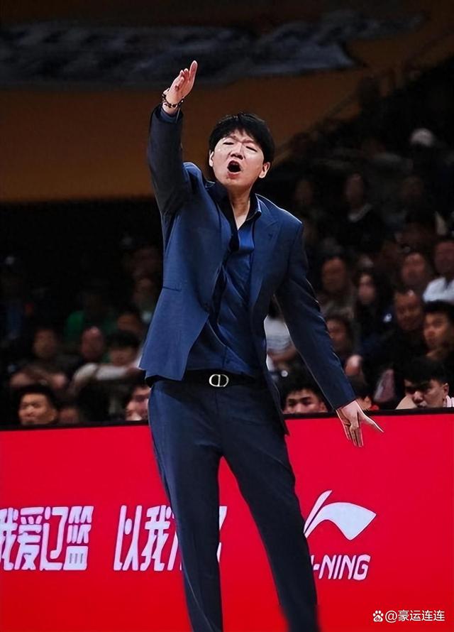 包含球队换帅风波不断，对战绩影响尚不明确的词条