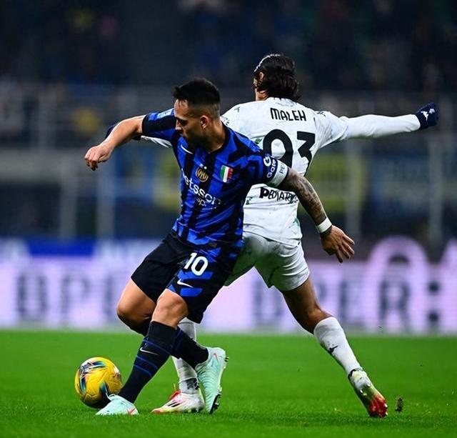 开云体育下载-罗马主场战胜萨索洛，库图罗破门建功