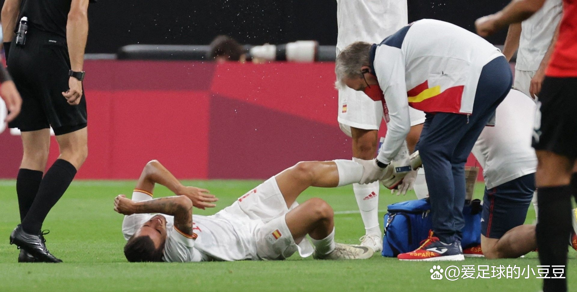 开云APP-皇马左后卫伤愈复出，球队防线或再度稳固的简单介绍