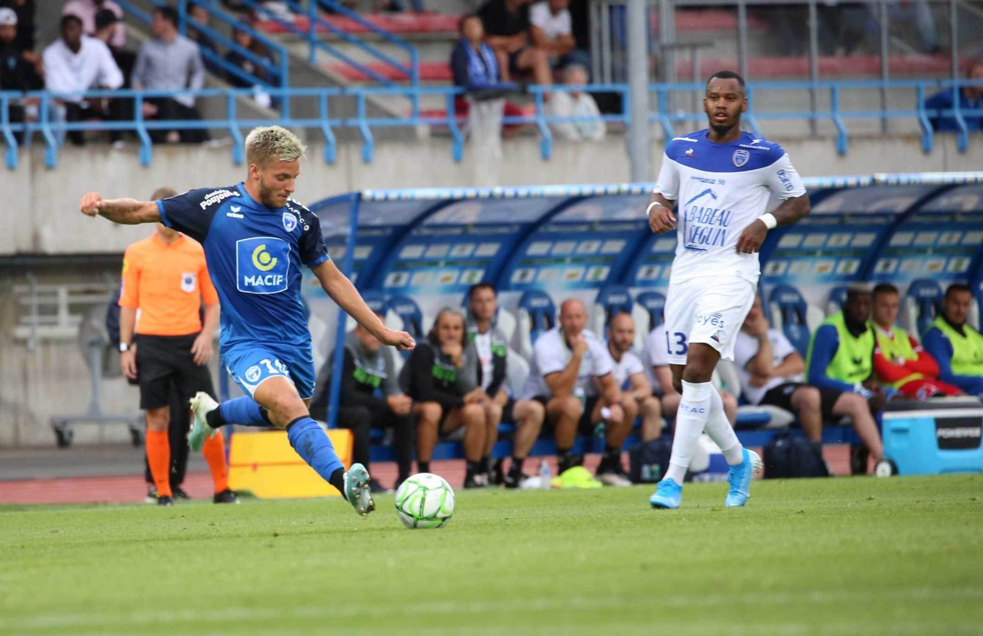 关于南特主场失利,法甲保级压力再次加剧的信息 关于南特主场失利,法甲保级压力再次加剧的信息