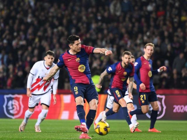 关于巴塞罗那主场告负，陷入困境，连续多场失利的信息