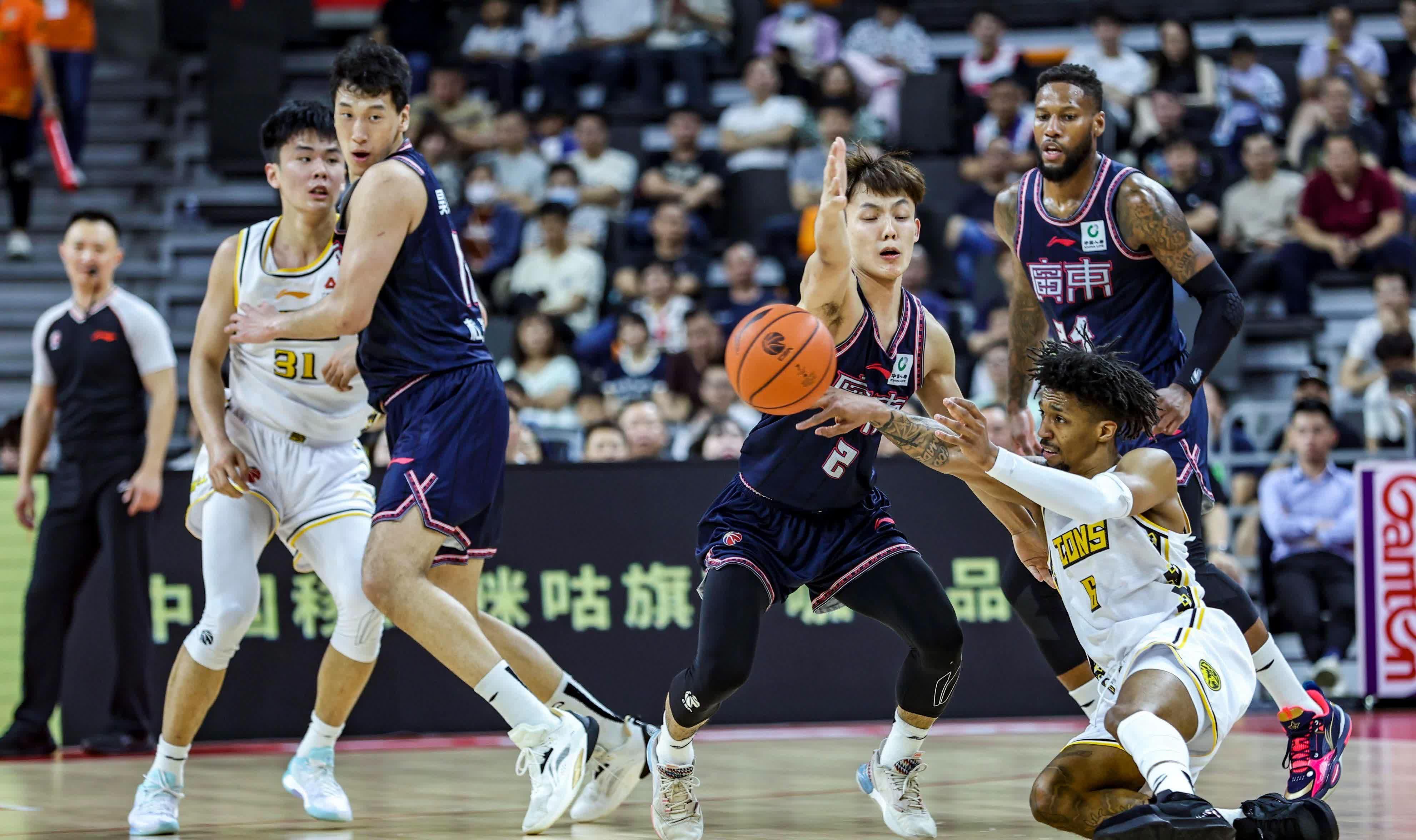 开云体育登录-广州队主场胜利，继续保持不败势头的简单介绍