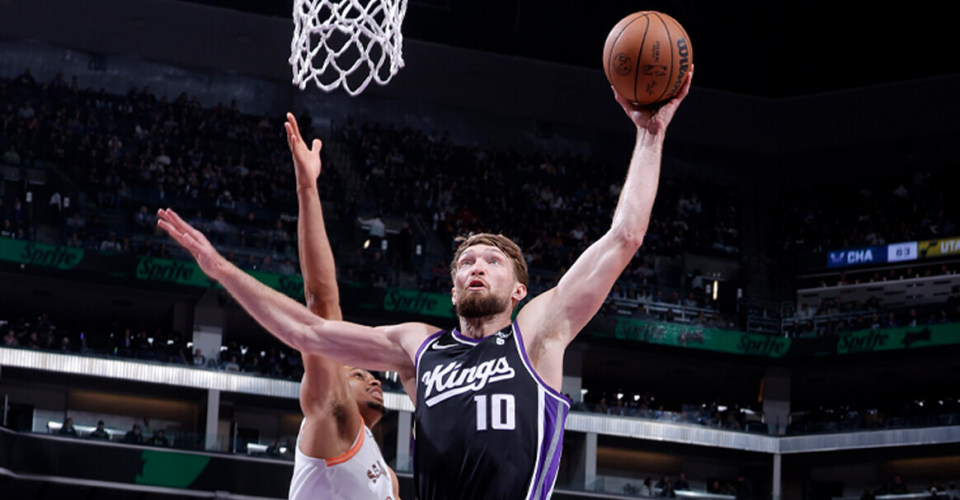 开云体育登录-尼斯球队顽强作战，取得关键胜利的简单介绍