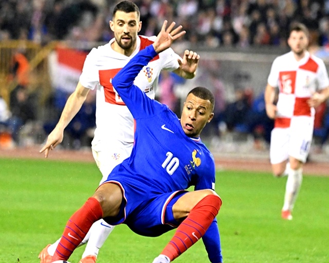 开云体育在线-包含欧国联赛程：英格兰面临克罗地亚，挑战重重的词条