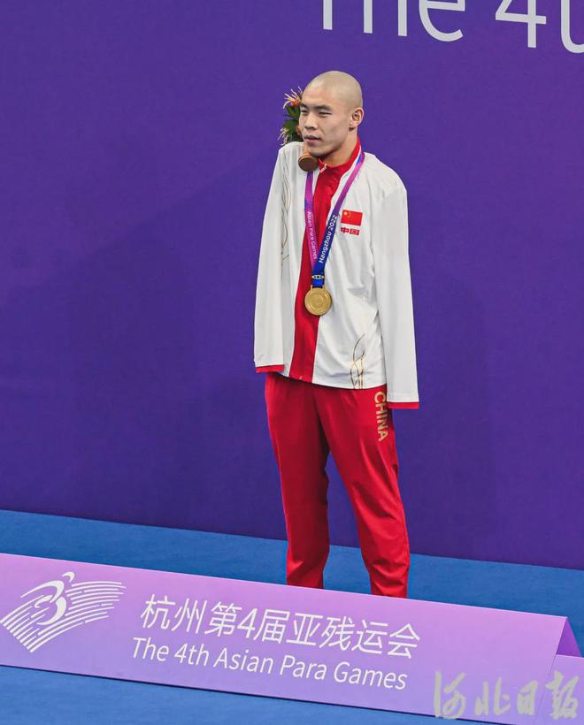 开云体育app-关于澳大利亚游泳选手再次登上领奖台的信息