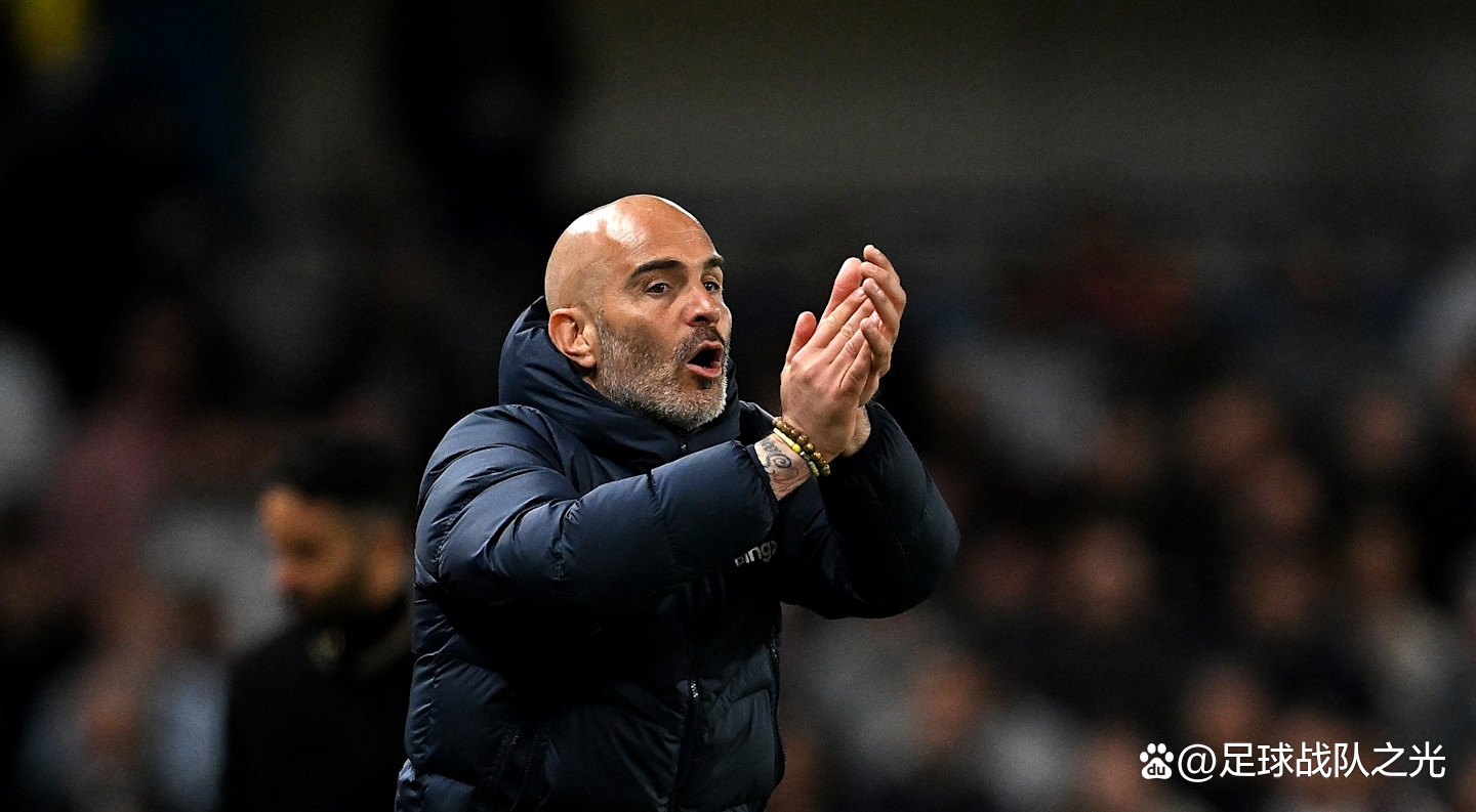 曼联拼搏争议，为欧冠冠军梦想竭尽全力