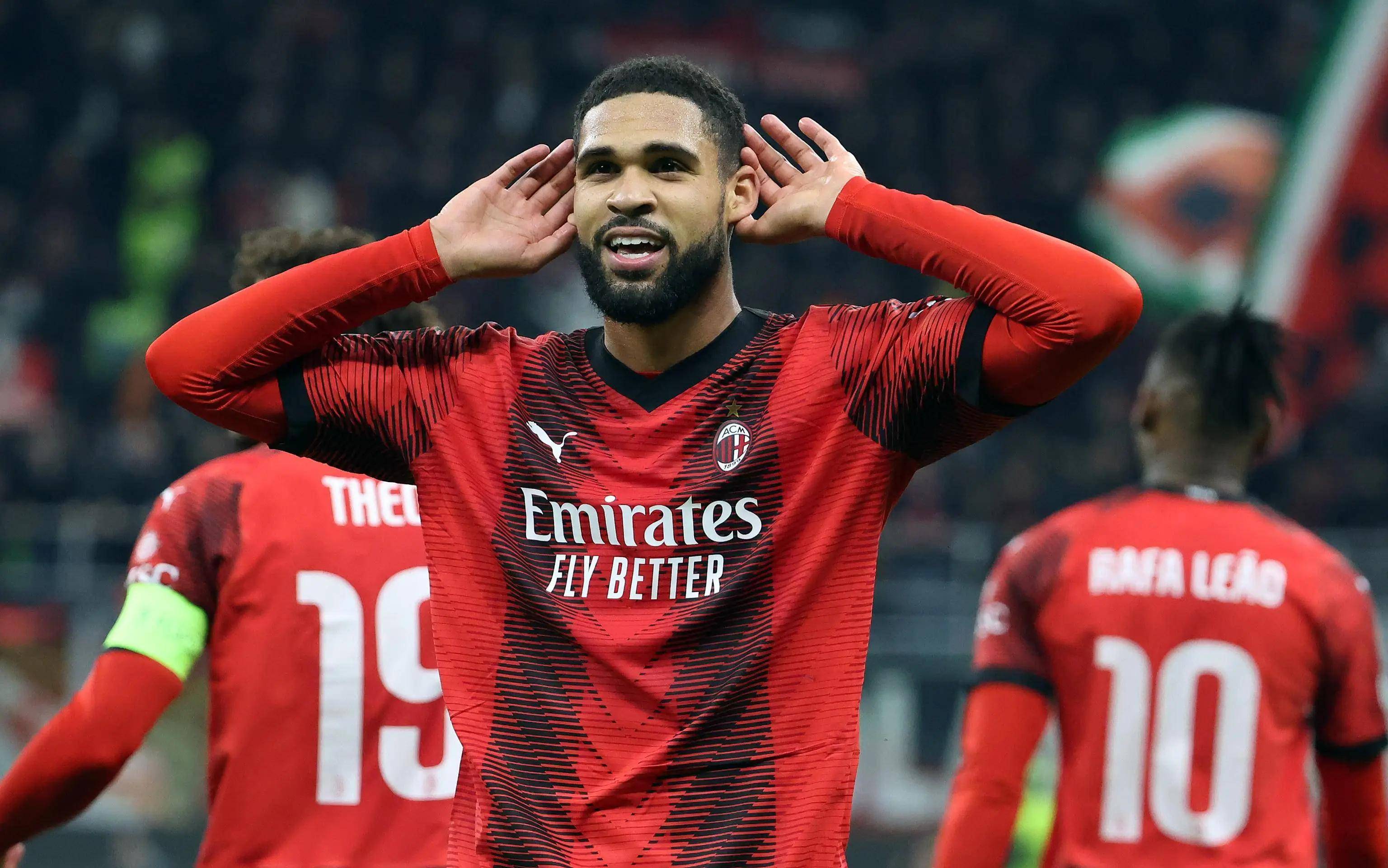 开云下载-AC米兰门将神勇扑救，意甲冠军守护神降临