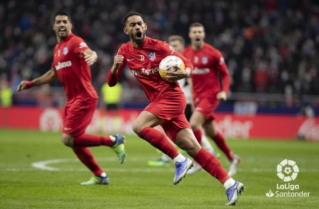 瓦伦西亚主场逆转成功，豪取三分