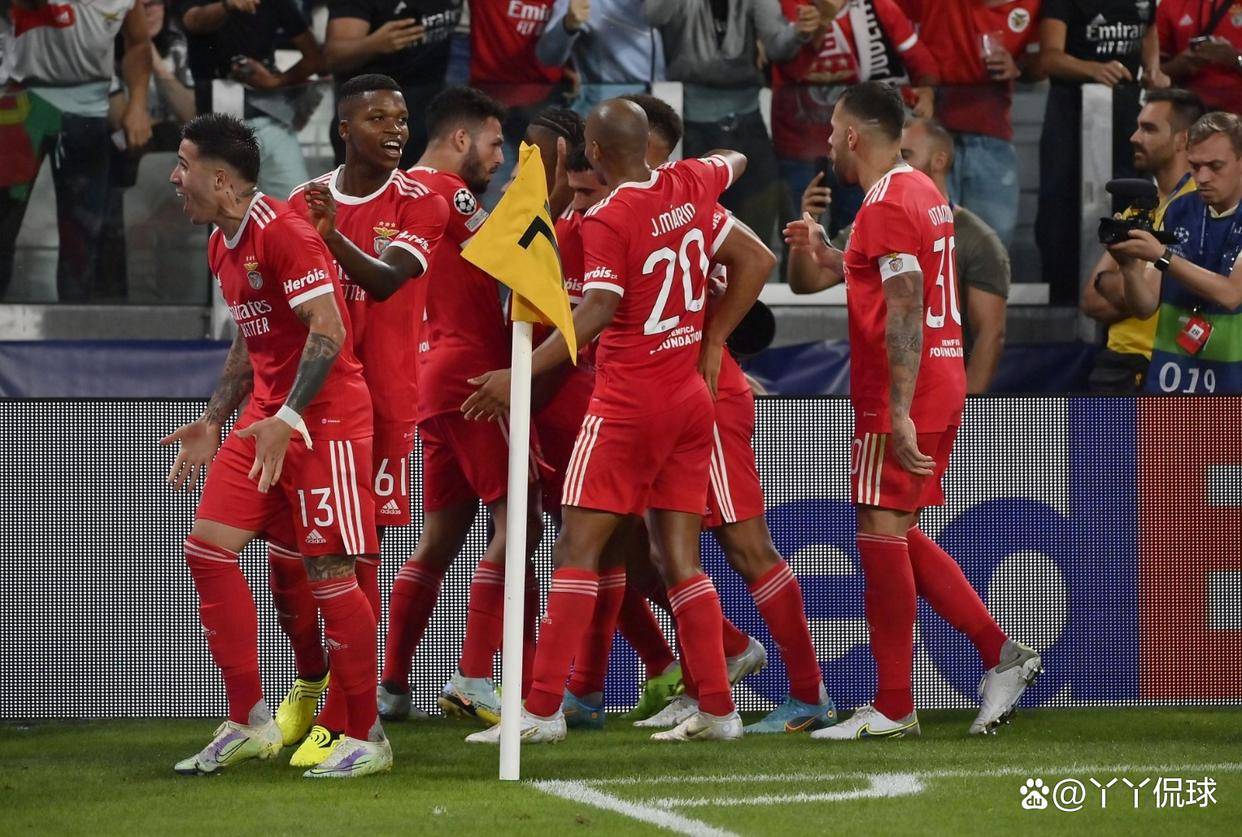 开云体育在线-摩纳哥客场不敌雷恩，遭遇惨败