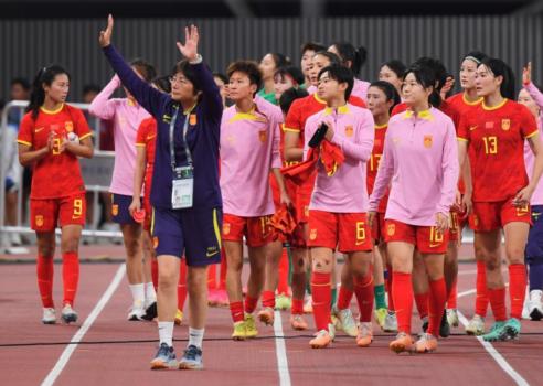 关于郑州女足决胜力战!奋勇拼搏追求胜利的信息