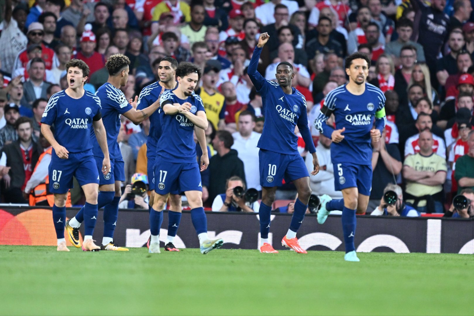 马赛客场击败斯特拉斯堡，取得胜利