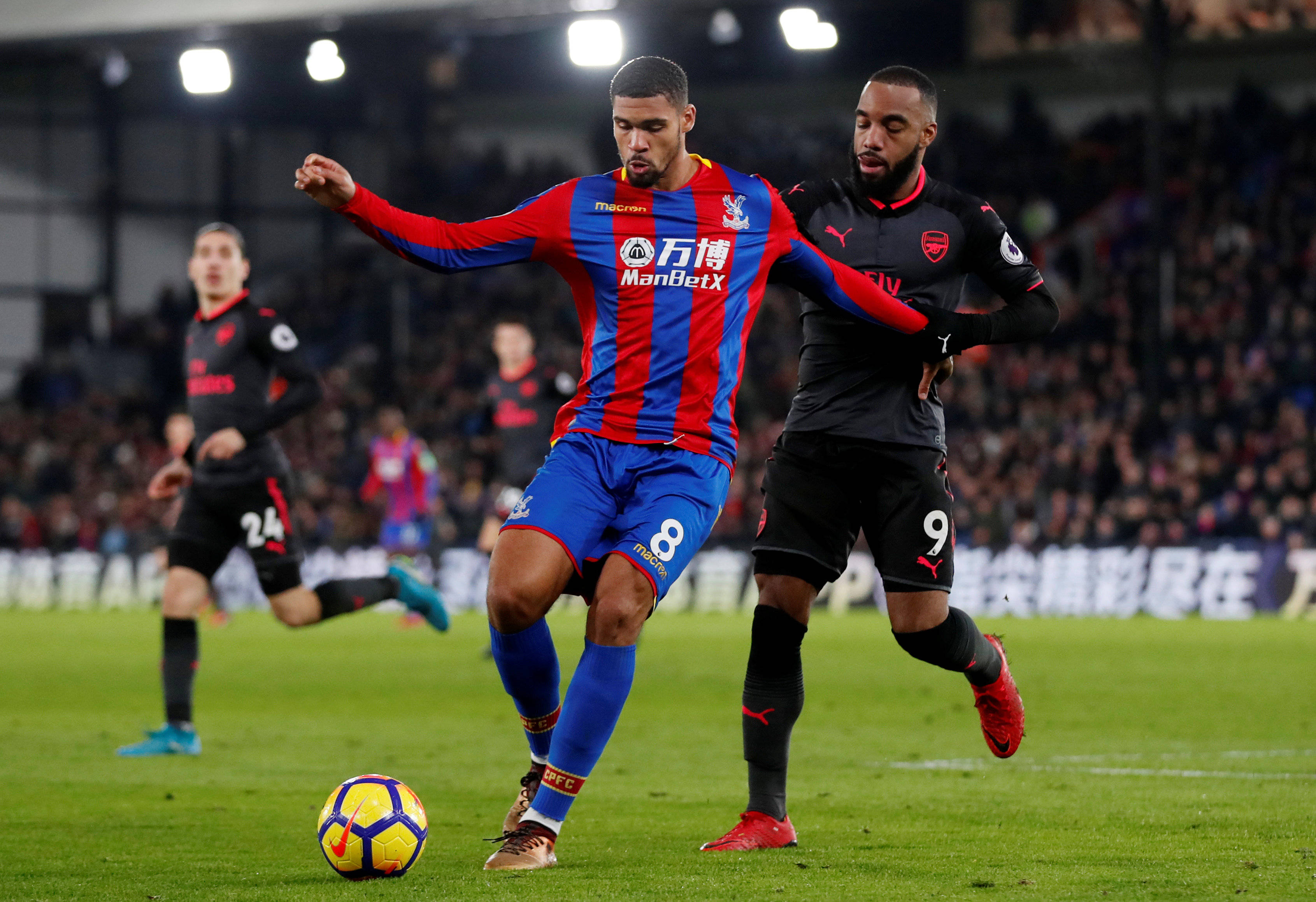 包含水晶宫客场大捷，球队能否在主场继续取胜？的词条