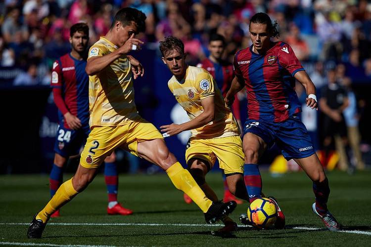 包含阿拉维斯主场战平,保级压力不减的词条 包含阿拉维斯主场战平,保级压力不减的词条