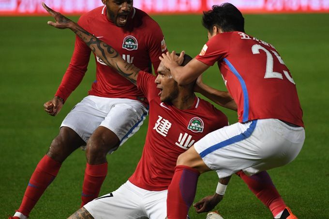 开云下载-河南建业客场力克权健，期待一场胜利