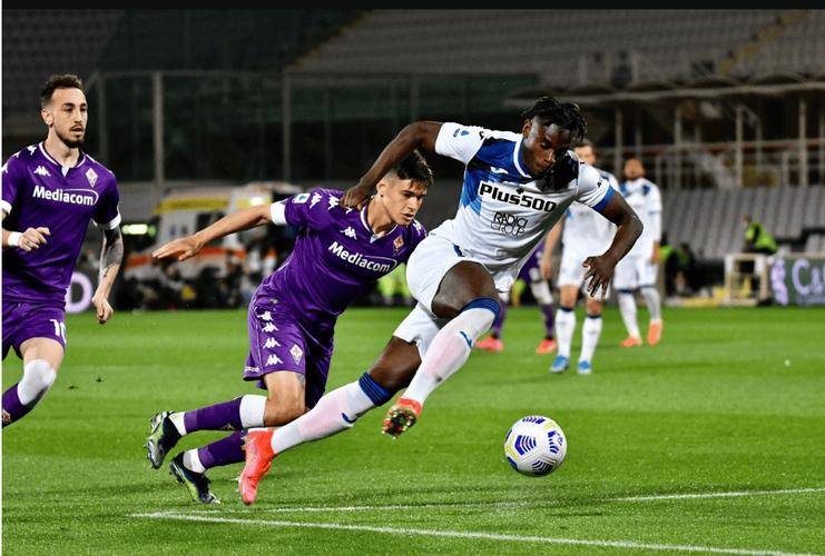 意大利足球豪门：佛罗伦萨击败对手成功