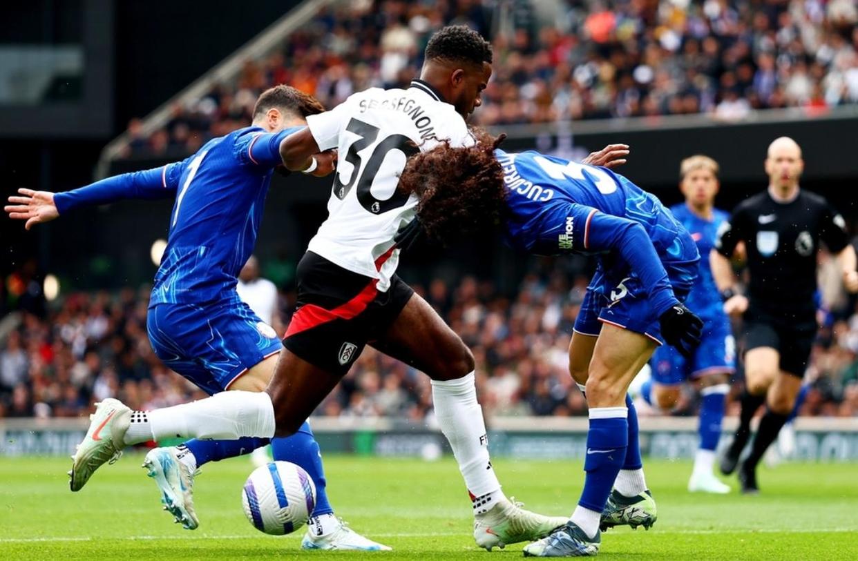 富勒姆客场逼平切尔西，终结连胜纪录的简单介绍