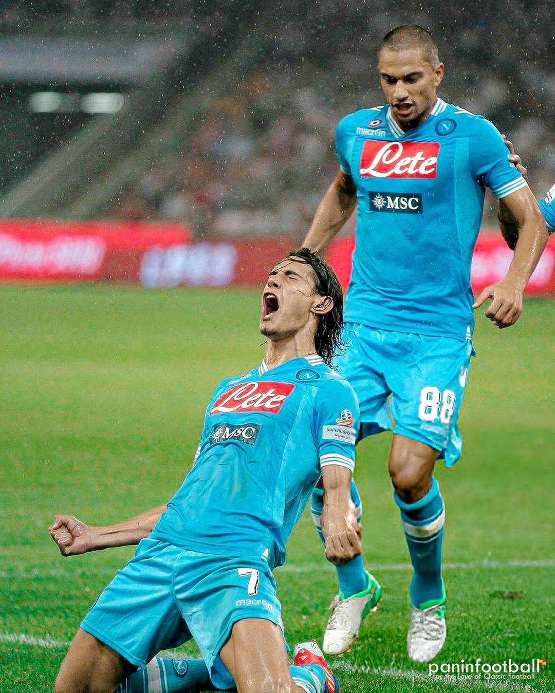 尤文图斯小组出线，意欲进军欧冠半决赛