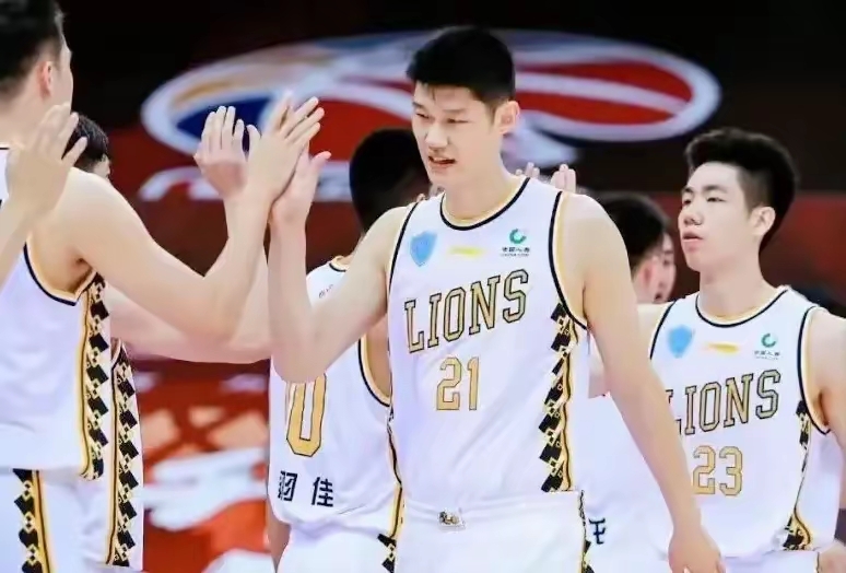 开云体育在线-浙江男篮高效进攻，场场取胜！