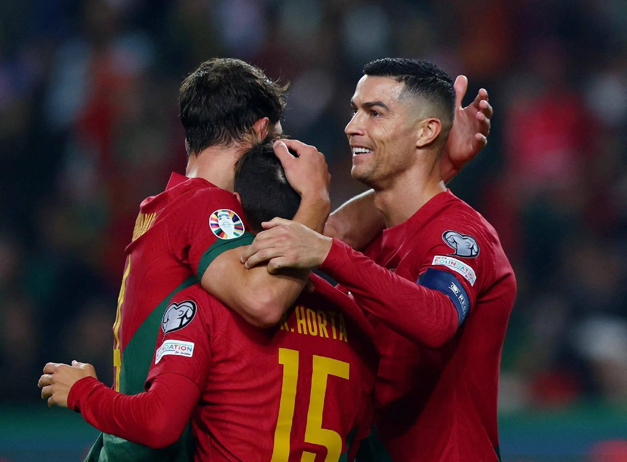 开云体育平台APP-波兰大胜西班牙，成功晋级欧国联四强的简单介绍