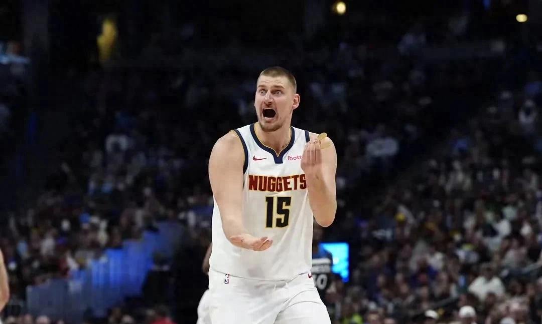 客场征战成功击败对手取得三分