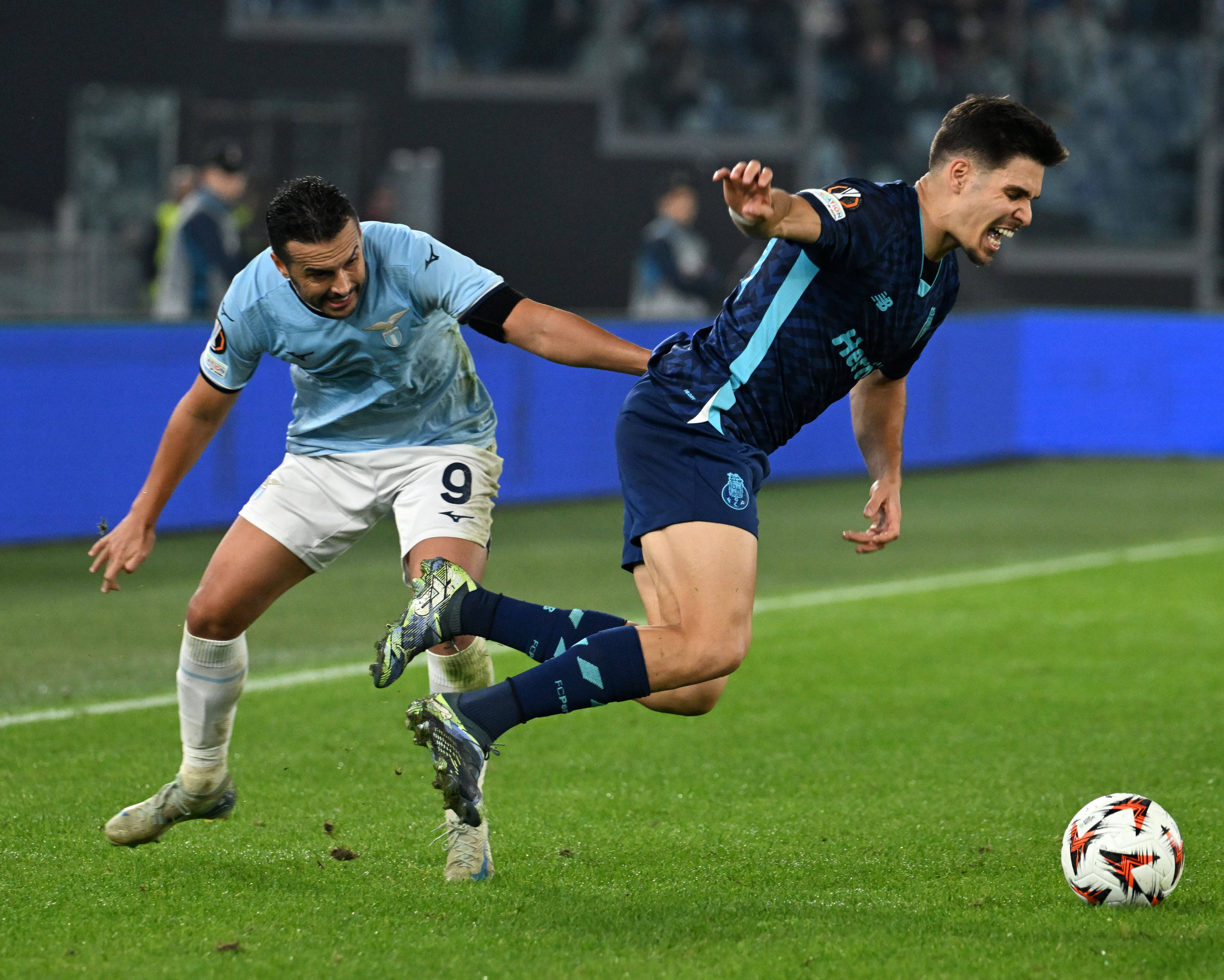 包含波尔多比斯塔主场大胜赫罗纳,展现实力的词条 包含波尔多比斯塔主场大胜赫罗纳,展现实力的词条