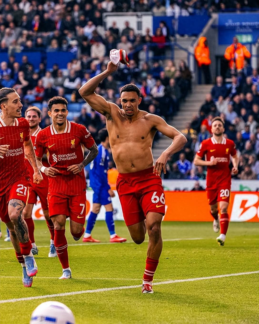 诺里奇力克对手，英超保级形势逐渐好转的简单介绍