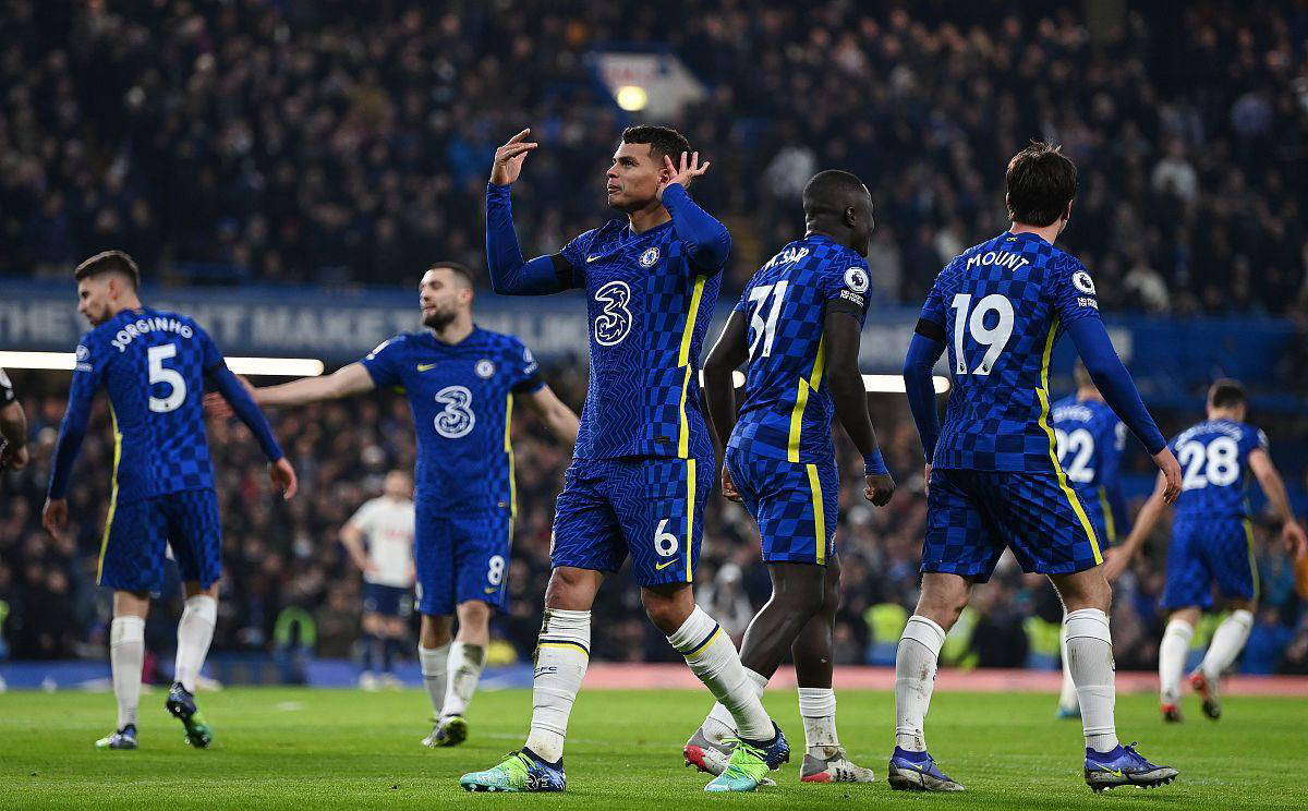 切尔西主场告捷，守住英超头名宝座的简单介绍