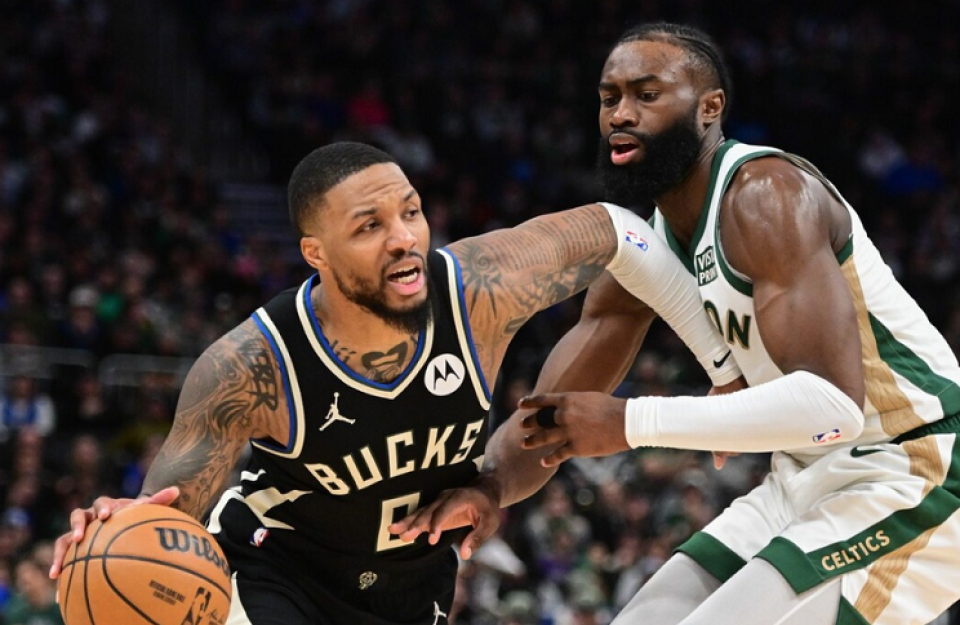 爵士主帅调整阵容迎战雄鹿，决胜时刻即将到来