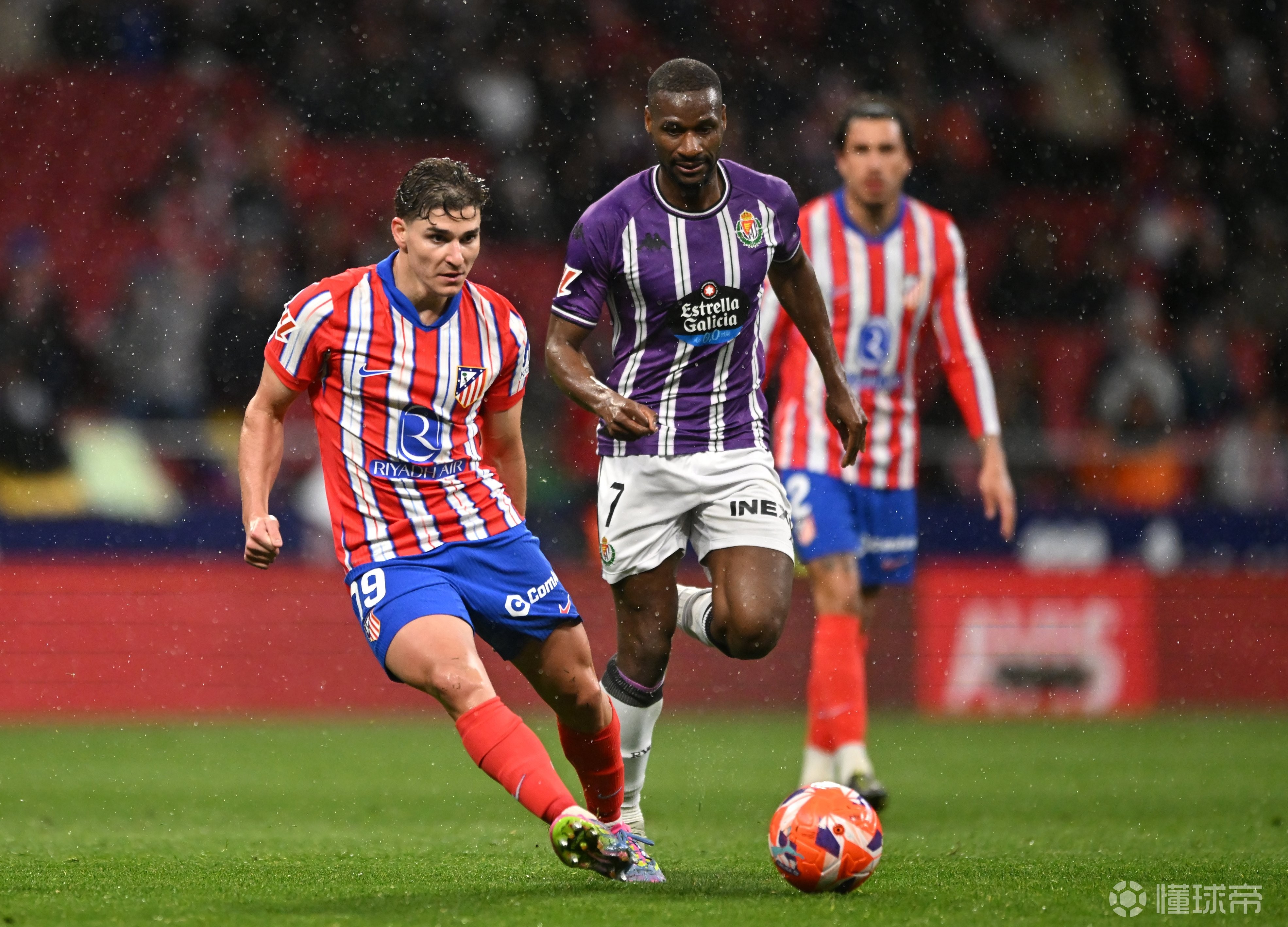 开云体育登录-瓦伦西亚主场战平巴拉多利德