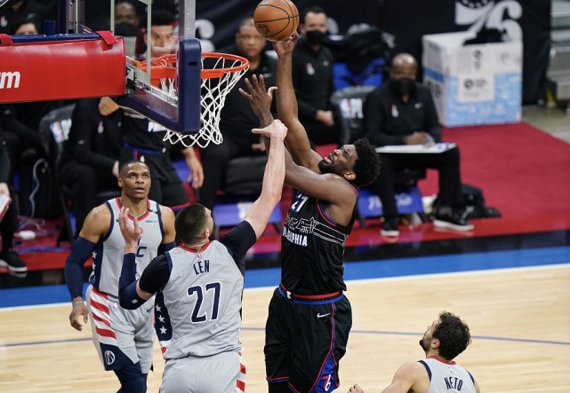 包含奇才队新赛季开门红，取得首胜的词条