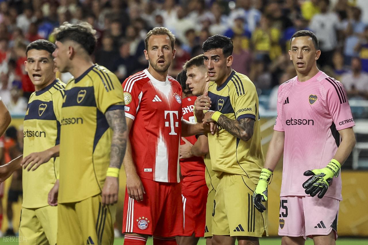 拜仁慕尼黑轻松取胜,晋级前景乐观可期 拜仁慕尼黑轻松取胜,晋级前景乐观可期