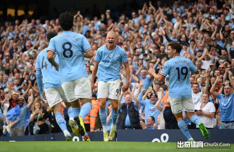 莱特城战胜狼队,拉开与第二名的差距 莱特城战胜狼队,拉开与第二名的差距