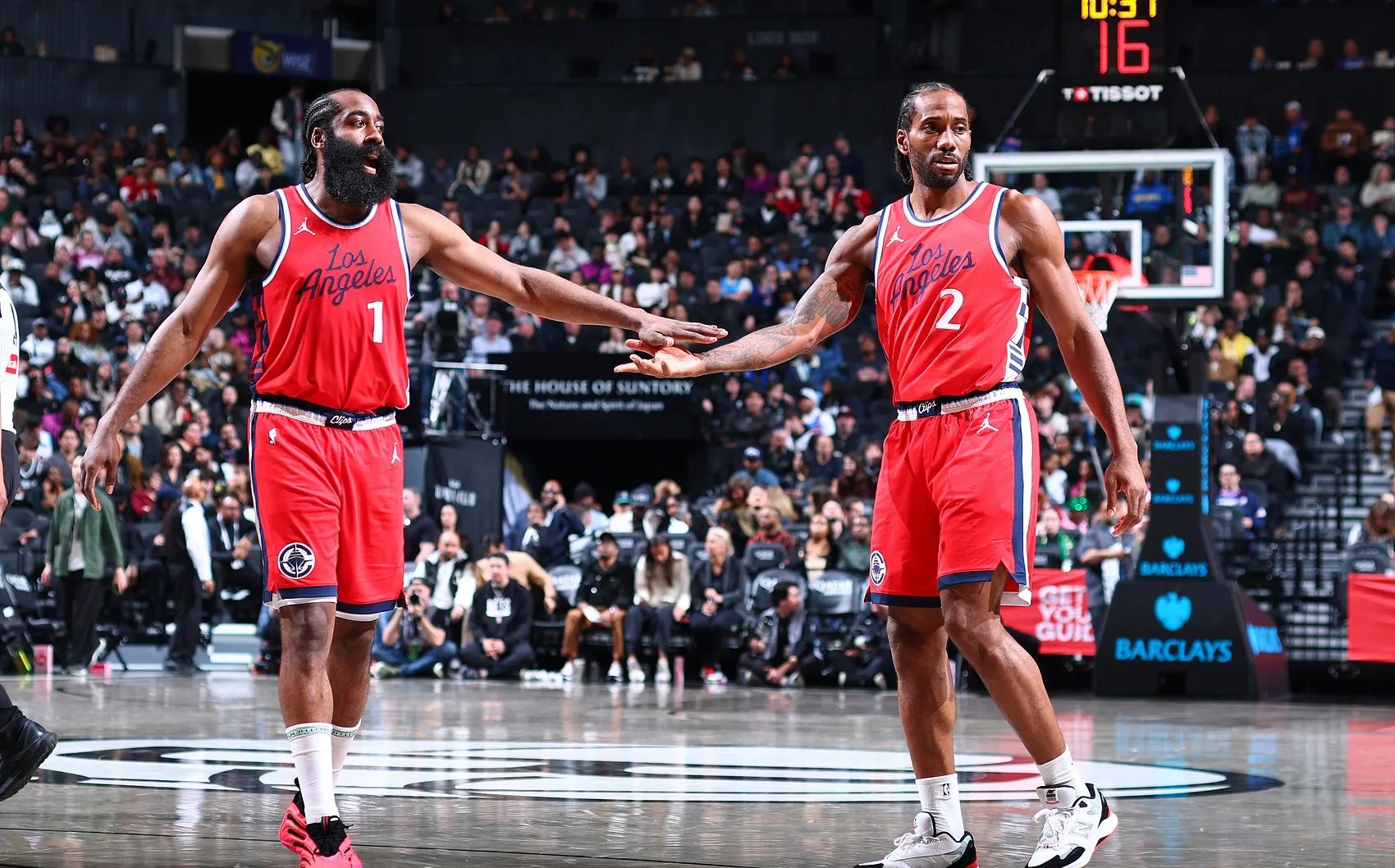 开云体育入口-快船战胜灰熊，取得两连胜