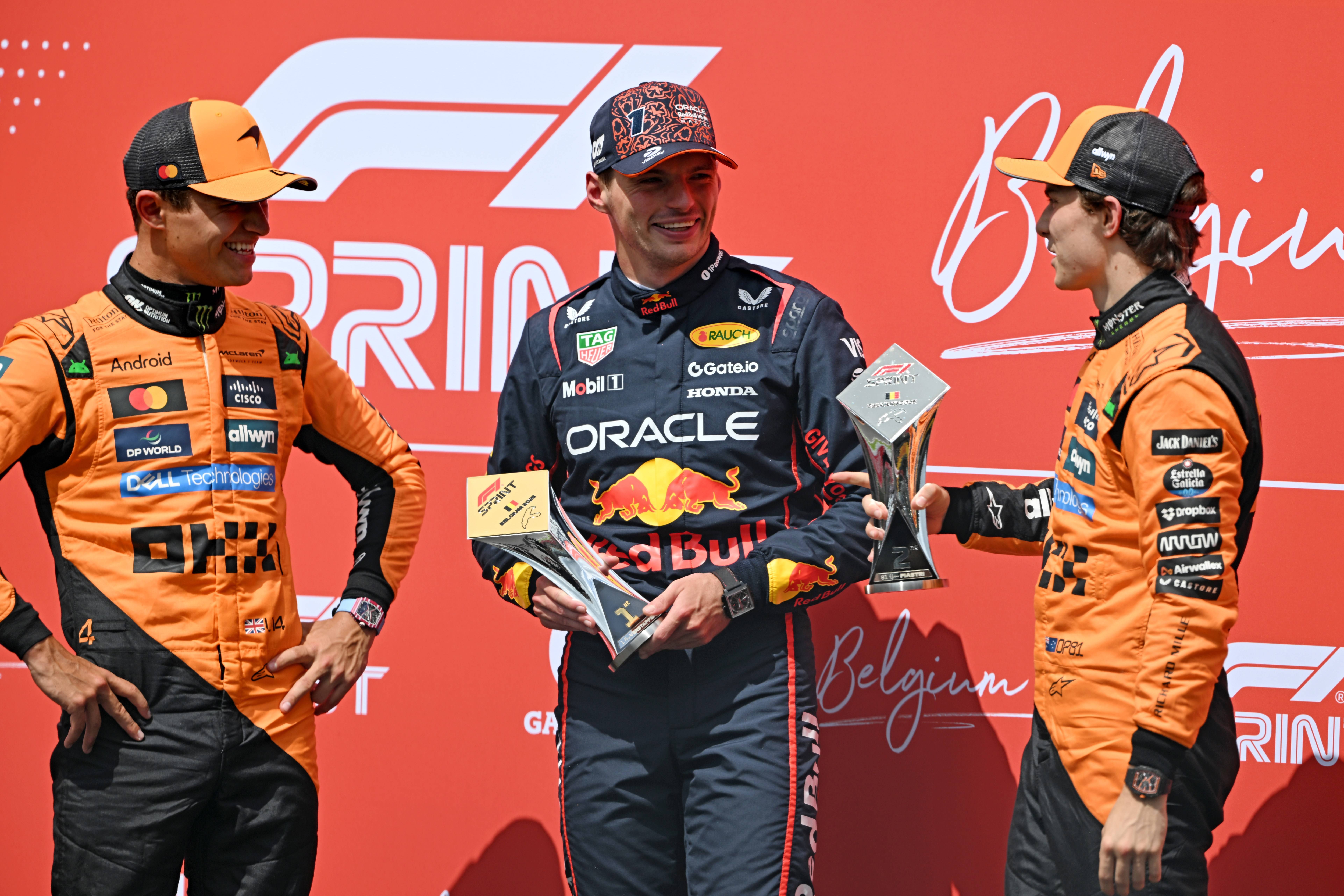 包含哈斯车队力克法拉利，维斯塔潘统治全场的词条