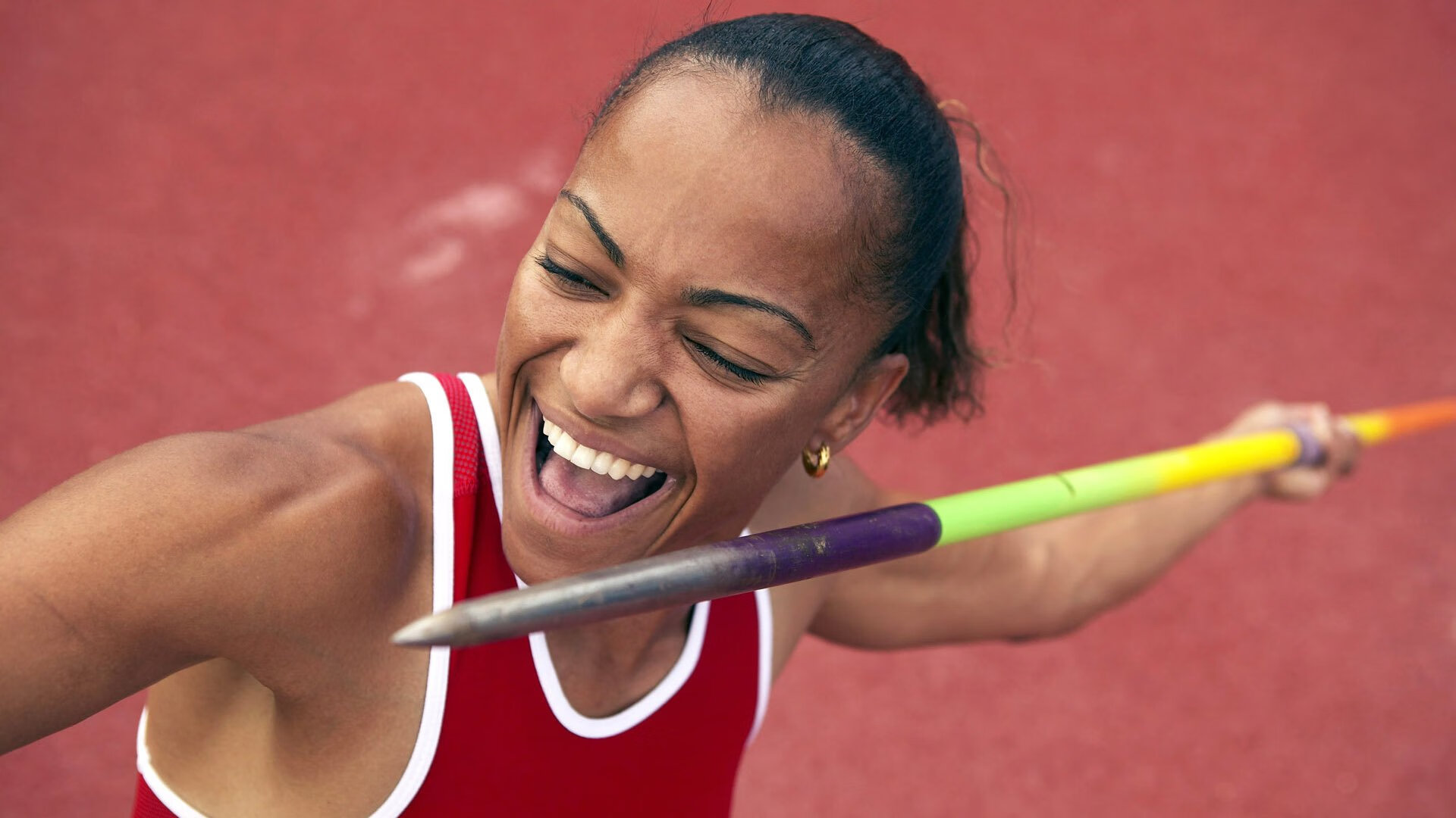 昨夜今晨，莱茵河畔铁血鏖战，羽球场上凤凰展翅